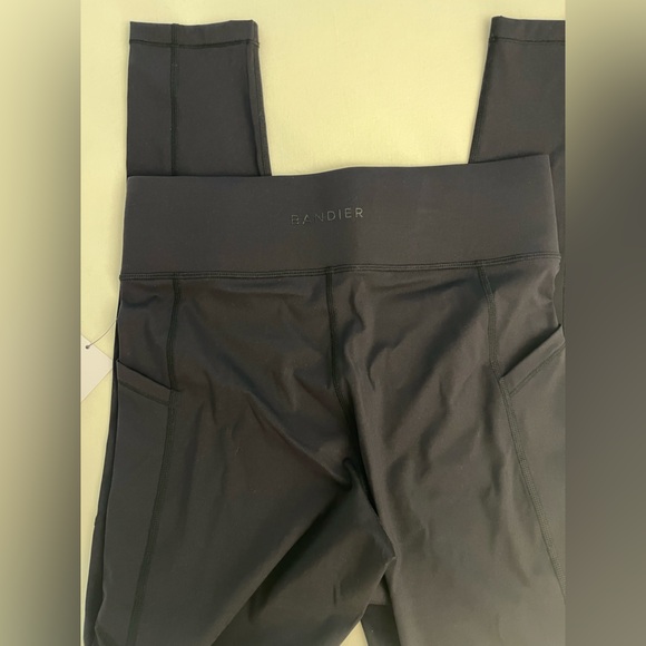 Bandier Brand New black leggings - Picture 4 of 4